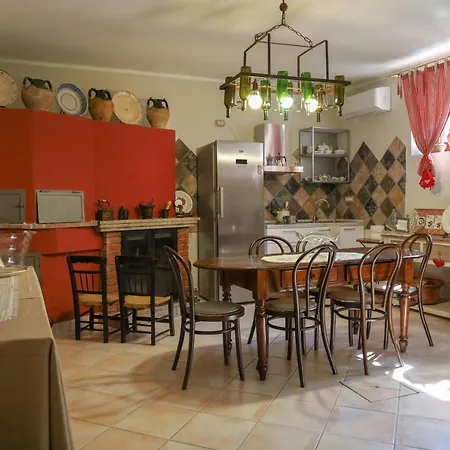 ファームステイ Cantina Morone Guardia Sanframondi